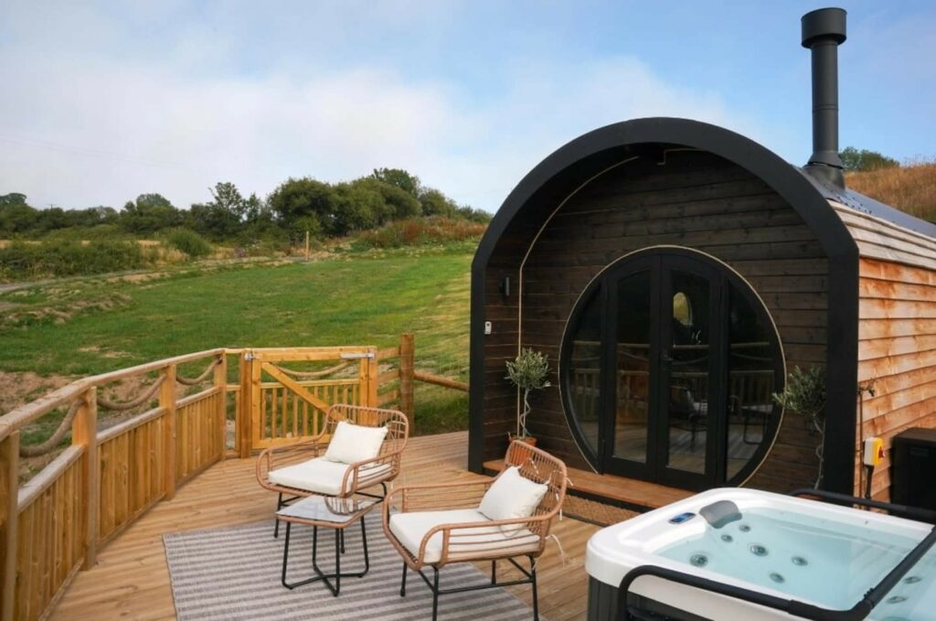 Ty-Nansi-Cabin-Tresaith